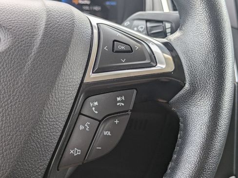 Used 2024 Ford Edge Titanium AWD/4WD image 25