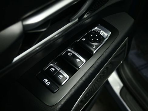 Certified 2022 Kia Telluride S image 20