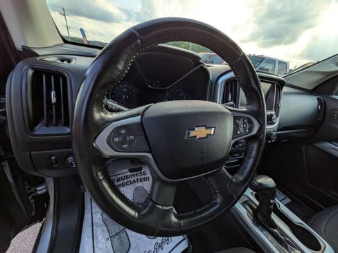 Used 2017 Chevrolet Colorado LT w/ LT Convenience Package AWD/4WD image 14