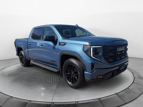 Used 2024 GMC Sierra 1500 Elevation image 3