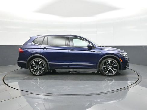Used 2024 Volkswagen Tiguan SEL R-Line w/ MDO Package, Two-Row AWD/4WD image 8