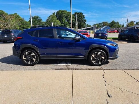 Used 2024 Subaru Crosstrek 2.5i Limited w/ Crosstrek Mirror Package AWD/4WD image 7