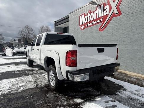 Used 2013 Chevrolet Silverado 3500 LT w/ Convenience Package image 9