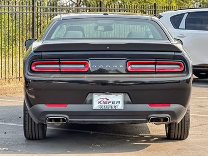 Used 2019 Dodge Challenger SXT w/ Blacktop Package