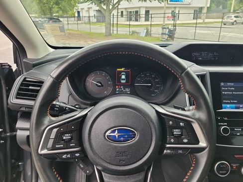 Used 2023 Subaru Crosstrek 2.0i Premium AWD/4WD image 23