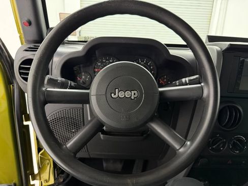 Used 2008 Jeep Wrangler X AWD/4WD image 13