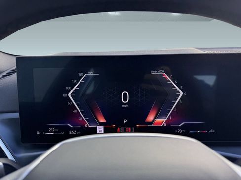 Used 2025 BMW 330i 330i w/ Convenience Package image 18