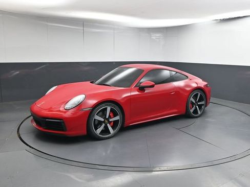 Used 2022 Porsche 911 Carrera S image 2