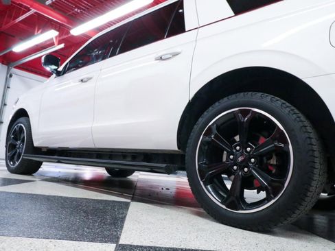 Used 2022 Ford Expedition Max Limited image 42