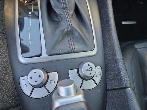 Used 2007 Mercedes-Benz SLK 55 AMG image 34