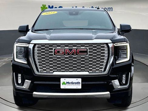 Used 2023 GMC Yukon Denali image 2