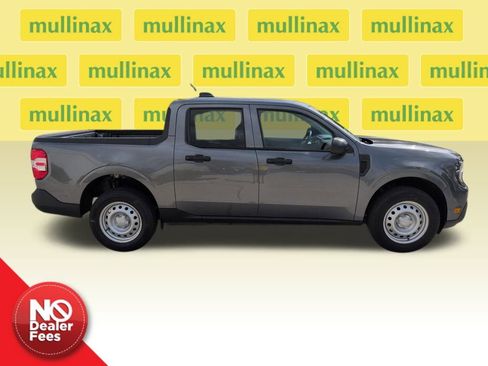 New 2025 Ford Maverick XL w/ Equipment Group 102A image 2
