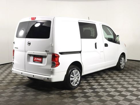 Used 2021 Nissan NV200 SV w/ Sliding Door Glass Package image 5