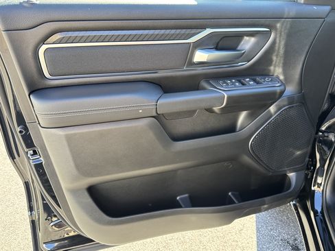 New 2026 RAM 1500 Big Horn AWD/4WD image 17