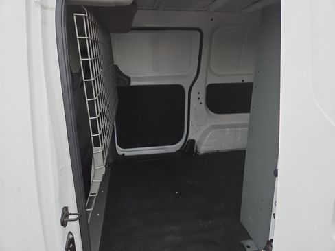 Used 2019 Nissan NV200 SV w/ Navigation Package image 12