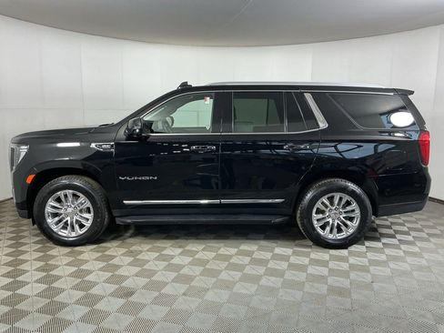 Used 2022 GMC Yukon SLT w/ SLT Luxury Package AWD/4WD image 6