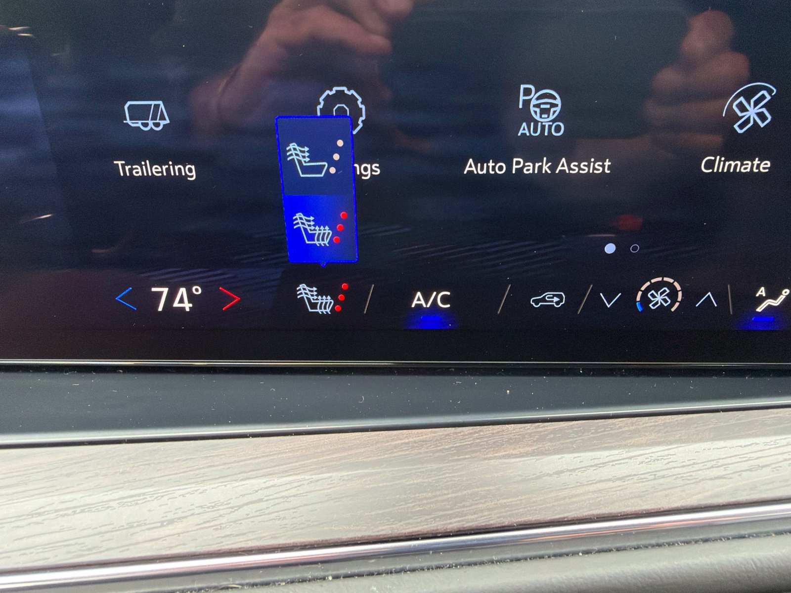 Used 2025 Chevrolet Tahoe LT AWD/4WD image 22