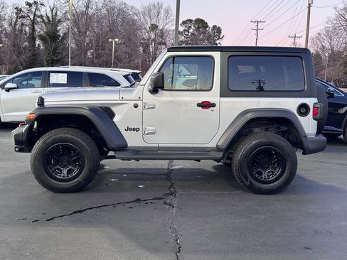 Used 2023 Jeep Wrangler Sport image 3