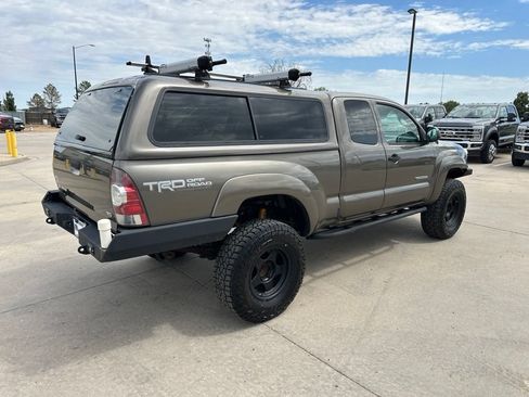 Used 2012 Toyota Tacoma 4x4 Access Cab V6 w/ TRD Off-Road Pkg image 33