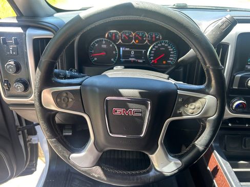 Used 2018 GMC Sierra 1500 SLT w/ SLT Premium Package AWD/4WD image 9