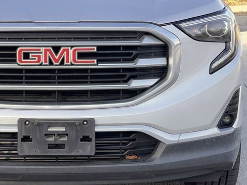 Used 2019 GMC Terrain SLT w/ Preferred Package image 8