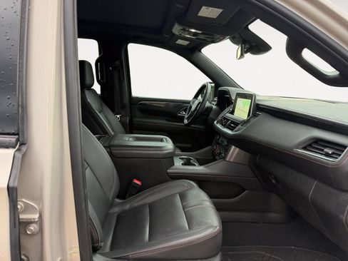 Used 2023 Chevrolet Tahoe RST w/ Luxury Package RWD image 15