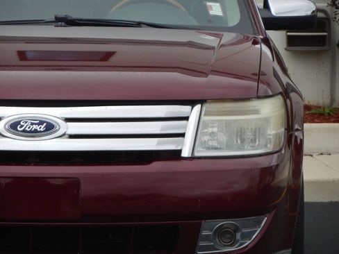 Used 2008 Ford Taurus Limited AWD/4WD image 9
