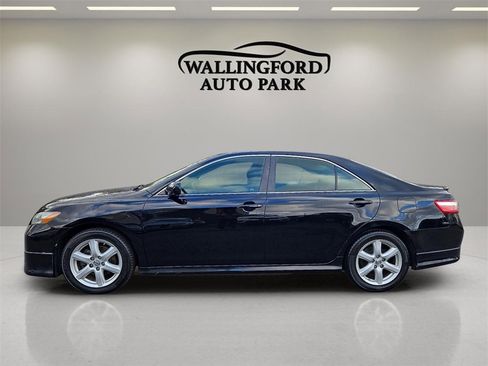 Used 2007 Toyota Camry XLE image 7