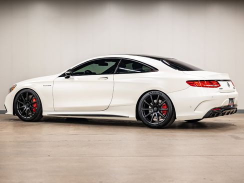Used 2015 Mercedes-Benz S 63 AMG 4MATIC Coupe image 20