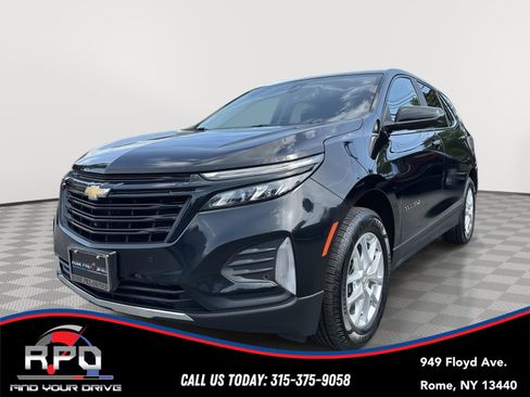 Used 2022 Chevrolet Equinox LT AWD/4WD image 1