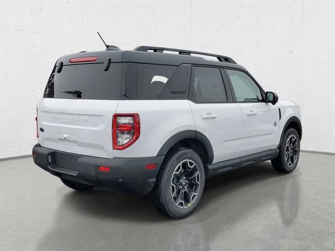 New 2025 Ford Bronco Sport Outer Banks w/ Outer Banks Tech Package+ image 7