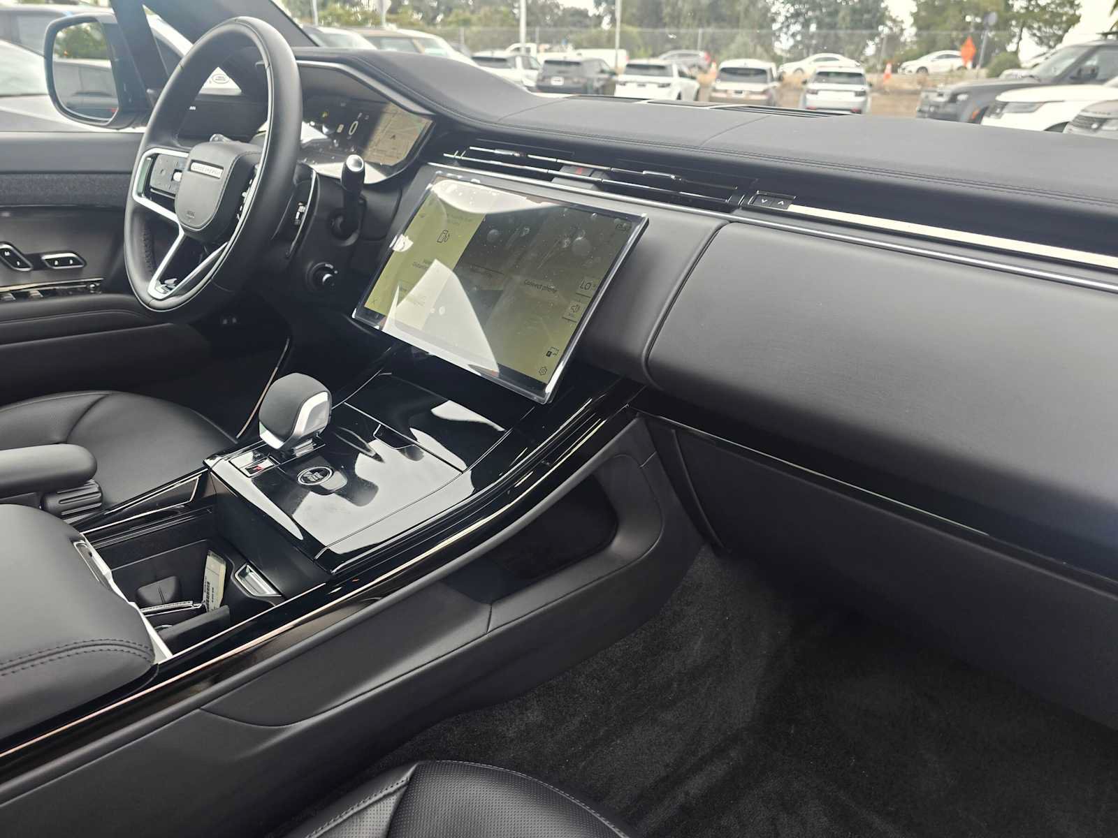New 2027 Land Rover Range Rover Sport SE AWD/4WD image 11