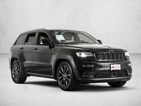 Used 2018 Jeep Grand Cherokee High Altitude AWD/4WD image 3