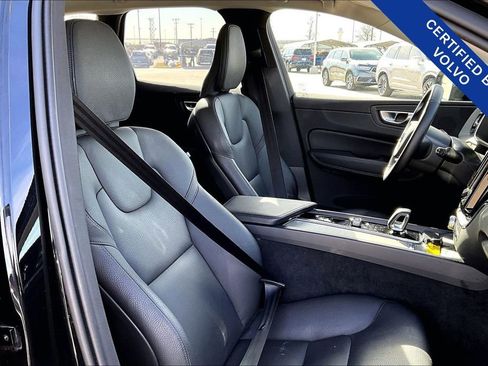 Certified 2025 Volvo XC60 B5 Plus image 10