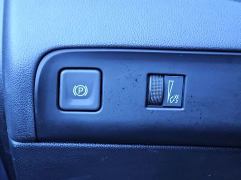 Used 2023 Buick Enclave Essence w/ Sport Touring Edition image 20