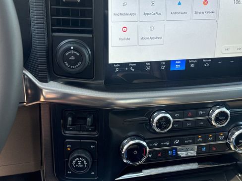 New 2026 Ford F150 Platinum image 17