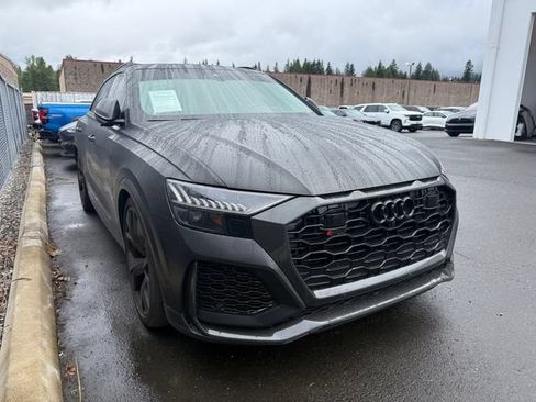 Used 2022 Audi RS Q8 w/ Carbon Optic Package AWD/4WD image 2