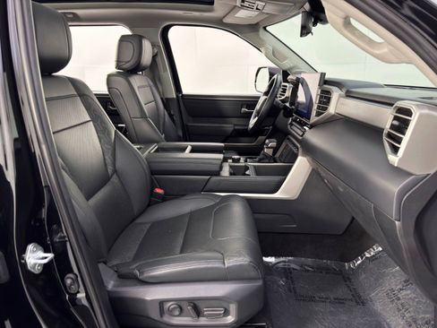 Used 2022 Toyota Tundra Limited image 16