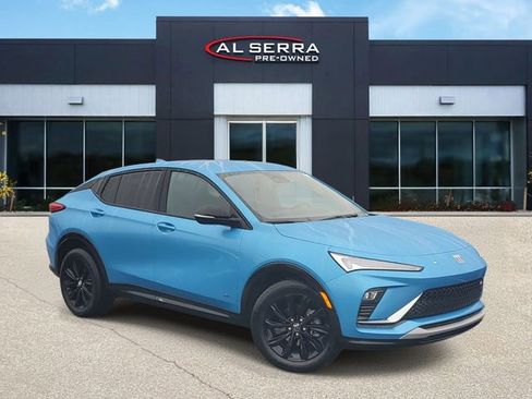 Used 2025 Buick Envista Sport Touring w/ Convenience II Package image 1