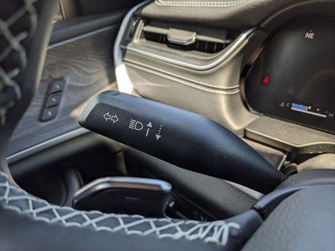 Certified 2024 Jeep Grand Cherokee Limited w/ Black Appearance Package image 52