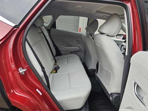 Certified 2025 Hyundai Kona Limited image 27