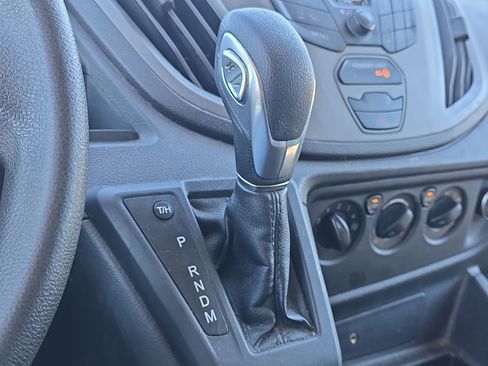 Used 2019 Ford Transit 250 148 Medium Roof image 18