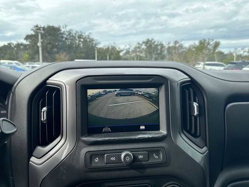 Used 2020 Chevrolet Silverado 1500 Custom w/ Custom Value Package image 25