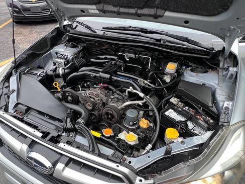 Used 2012 Subaru Impreza 2.0i Sport Premium image 9