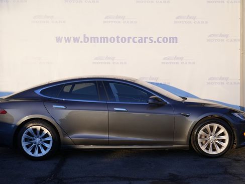 Used 2017 Tesla Model S 75D image 7
