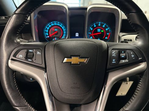 Used 2015 Chevrolet Camaro LT RWD image 22