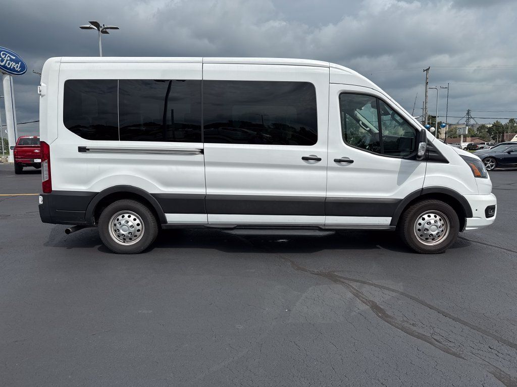 Used 2025 Ford Transit 350 XLT AWD/4WD image 8