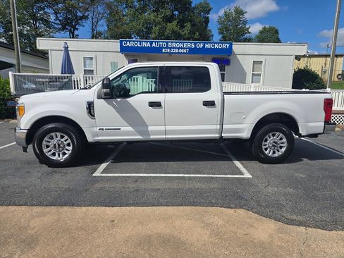 Used 2017 Ford F250 XLT w/ XLT Value Package RWD image 3