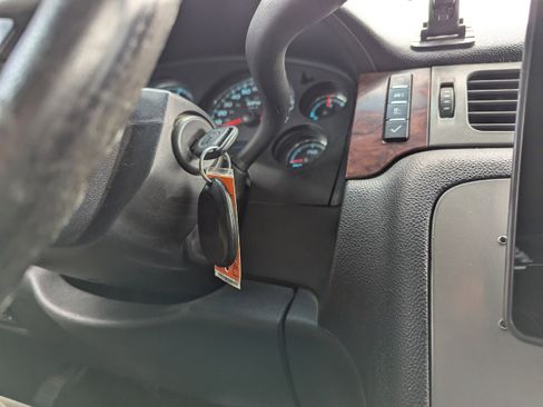 Used 2013 GMC Sierra 2500 SLT AWD/4WD image 20