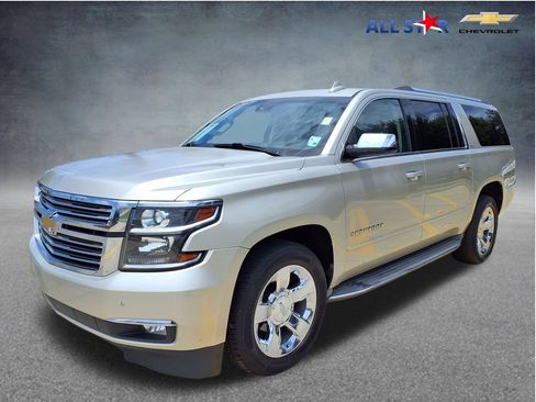 Used 2015 Chevrolet Suburban LTZ RWD image 1